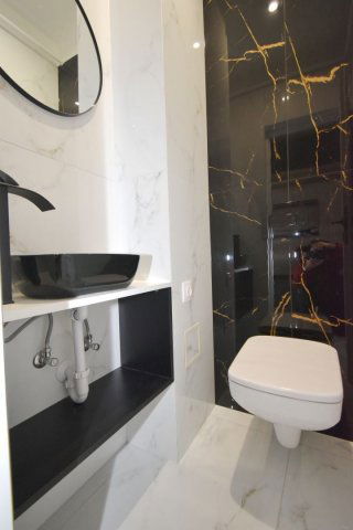 Eladó téglalakás, Debrecenben 148.5 M Ft, 6 szobás