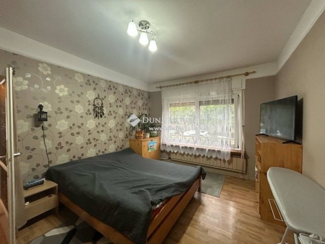 Eladó családi ház, Pilisen 95 M Ft, 6 szobás