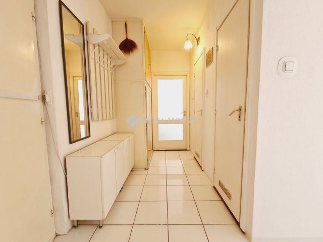 Kiadó panellakás, albérlet, Békéscsabán 100 E Ft / hó