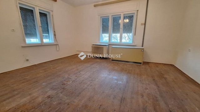 Eladó családi ház, Fülén 42.49 M Ft, 2 szobás