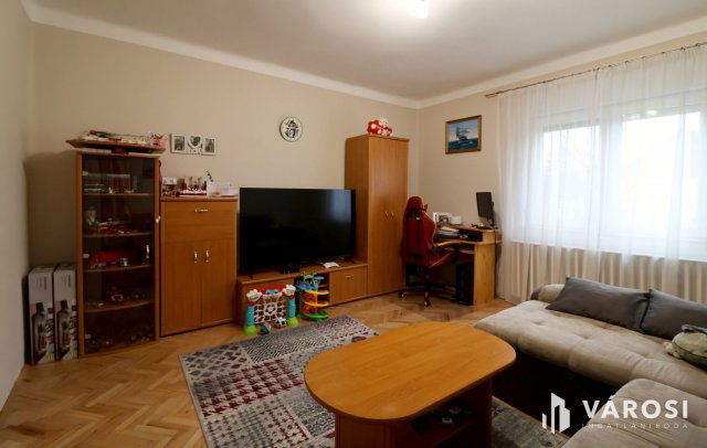 Eladó családi ház, Hódmezővásárhelyen 62.5 M Ft, 3 szobás