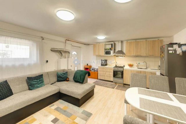 Kiadó családi ház, albérlet, Kecskeméten 200 E Ft / hó