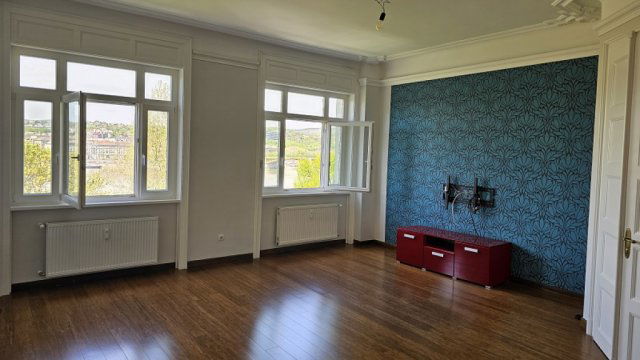 Kiadó téglalakás, albérlet, V. kerületben, Stollár Béla utcában