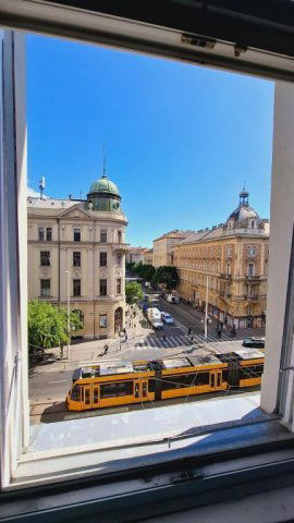 Eladó téglalakás, Budapesten, VI. kerületben 189.9 M Ft