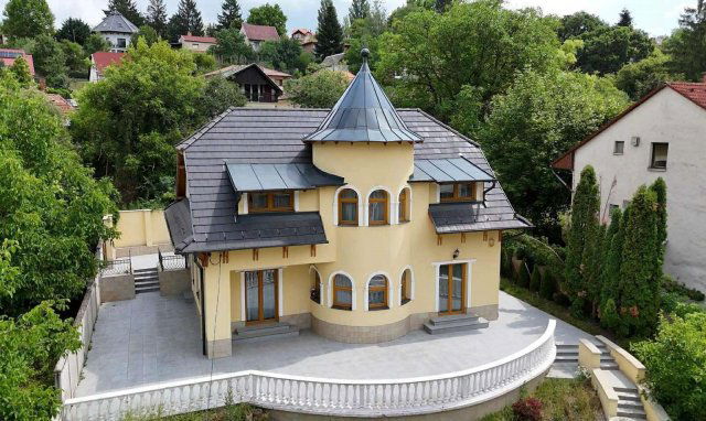 Kiadó családi ház, albérlet, Miskolcon 500 E Ft / hó, 5 szobás