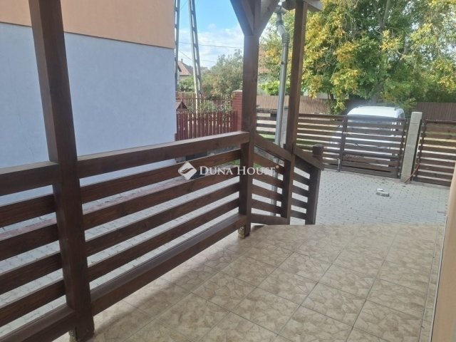 Eladó családi ház, Bagon 86 M Ft, 3 szobás