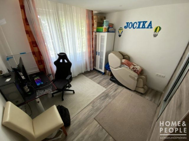 Eladó téglalakás, Algyőn 60.99 M Ft, 3 szobás
