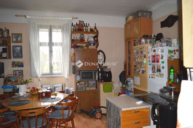 Eladó családi ház, Debrecenben 85 M Ft, 5 szobás