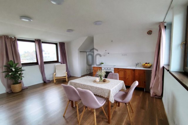 Eladó családi ház, Budapesten, XVI. kerületben 279 M Ft