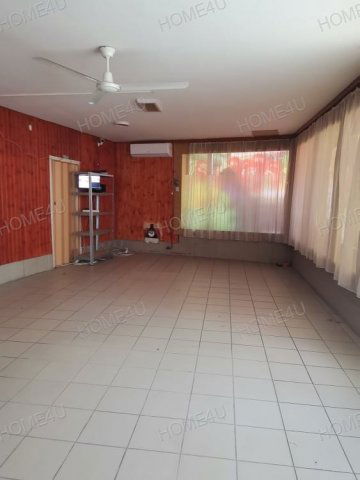 Eladó üzlethelyiség, Szolnokon 39 M Ft / költözzbe.hu