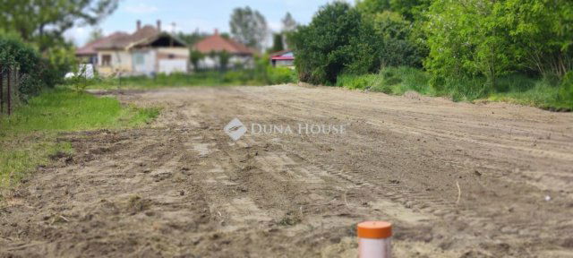 Eladó telek, Tápiószelén 3.5 M Ft / költözzbe.hu