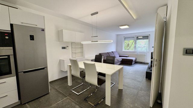 Kiadó téglalakás, albérlet, Debrecenben 270 E Ft / hó, 2 szobás