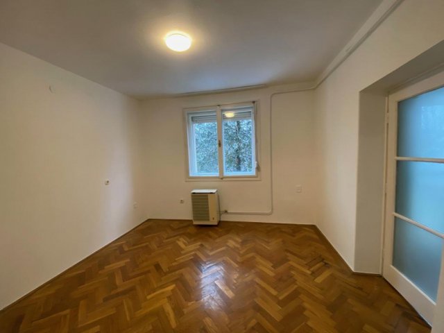 Kiadó téglalakás, albérlet, XI. kerületben, Radvány utcában