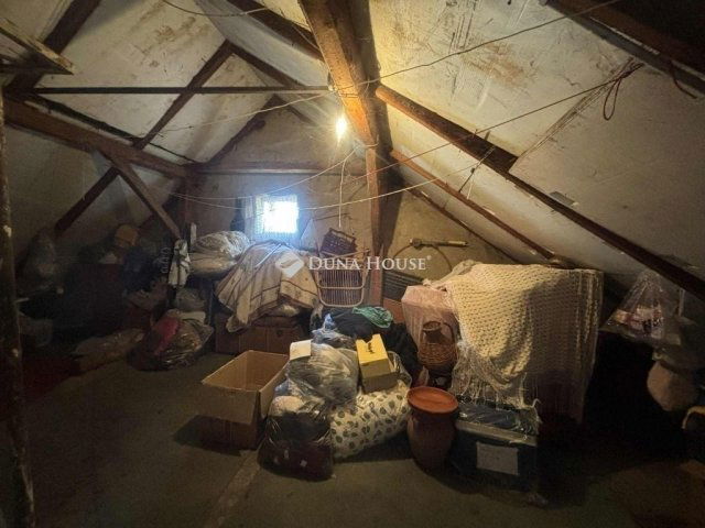 Eladó családi ház, Görcsönyben 59.9 M Ft, 4 szobás