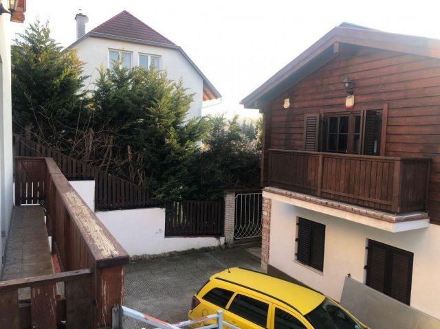 Eladó ikerház, Budapesten, XI. kerületben 130 M Ft, 2+2 szobás