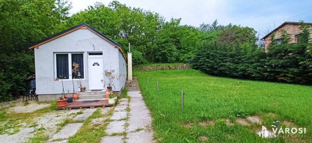 Eladó családi ház, Mogyoródon 35.9 M Ft, 2 szobás