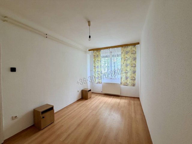 Eladó téglalakás, Tatabányán 37.5 M Ft, 2 szobás