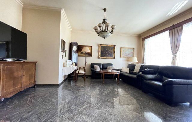 Eladó családi ház, Szigetszentmiklóson 239.9 M Ft, 4 szobás