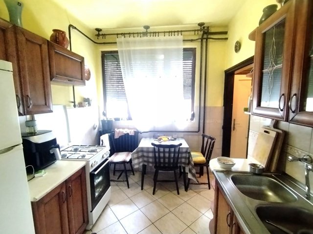 Eladó ikerház, Debrecenben 79.99 M Ft, 3 szobás