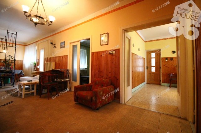 Eladó családi ház, Akasztón 29.9 M Ft, 3 szobás