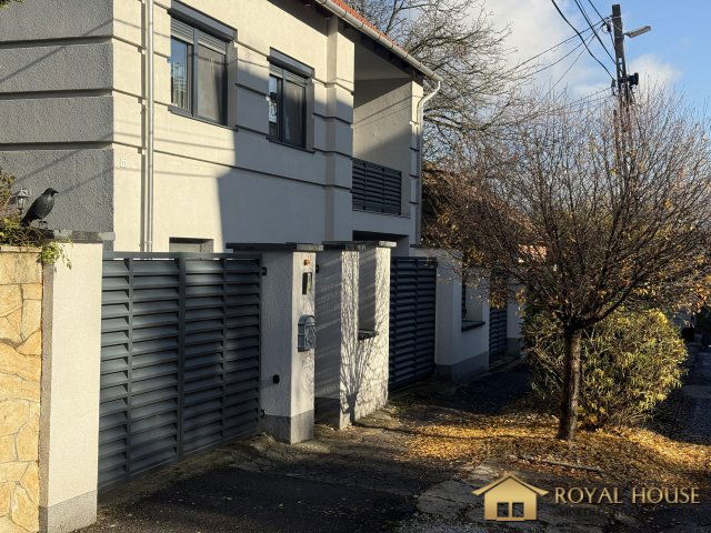 Eladó családi ház, Miskolcon, Petneházy Dávid utcában