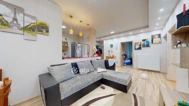 Eladó családi ház, Csobádon 27 M Ft, 2+1 szobás