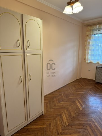 Eladó téglalakás, Szolnokon 35.9 M Ft, 2 szobás