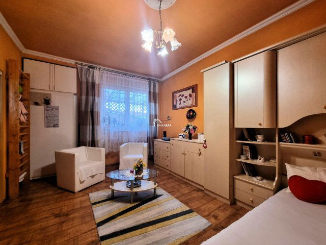 Eladó téglalakás, Mosonmagyaróváron 41.9 M Ft, 2+1 szobás