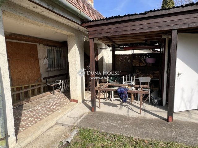 Eladó nyaraló, Velencén 38.9 M Ft, 2 szobás