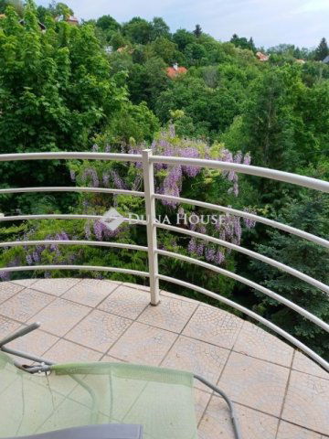 Eladó családi ház, Budapesten, II. kerületben 253.44 M Ft