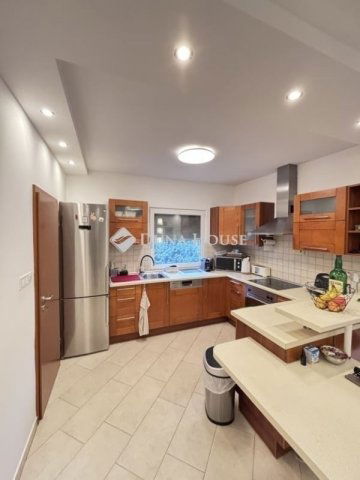 Eladó családi ház, Nagykozáron 140 M Ft, 4 szobás