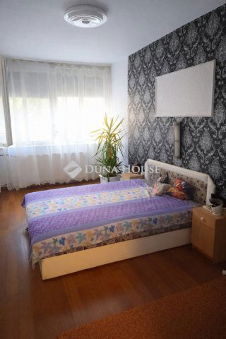 Eladó téglalakás, Debrecenben 61.5 M Ft, 2 szobás