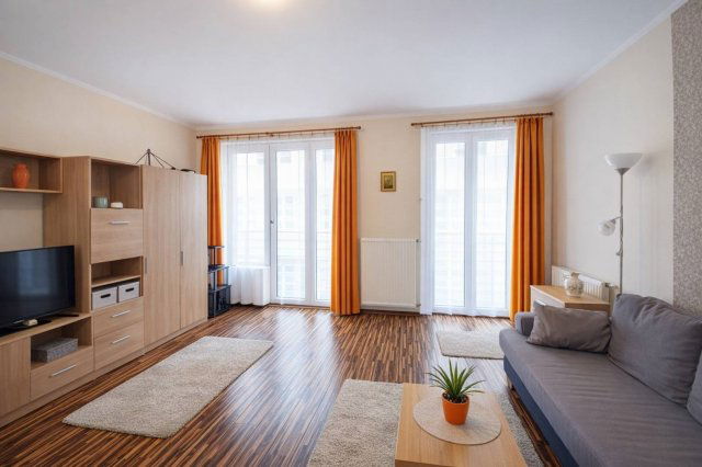 Eladó téglalakás, Budapesten, IX. kerületben 73.8 M Ft, 1 szobás