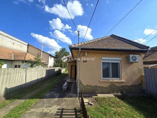 Eladó családi ház, Budapesten, XIX. kerületben 80 M Ft, 2 szobás