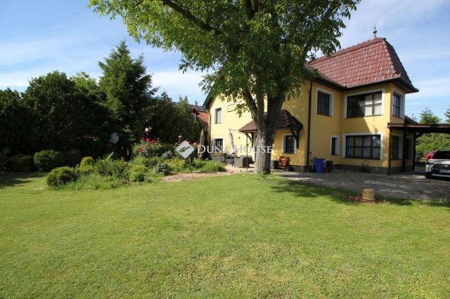 Eladó családi ház, Kecskeméten 119 M Ft, 6 szobás