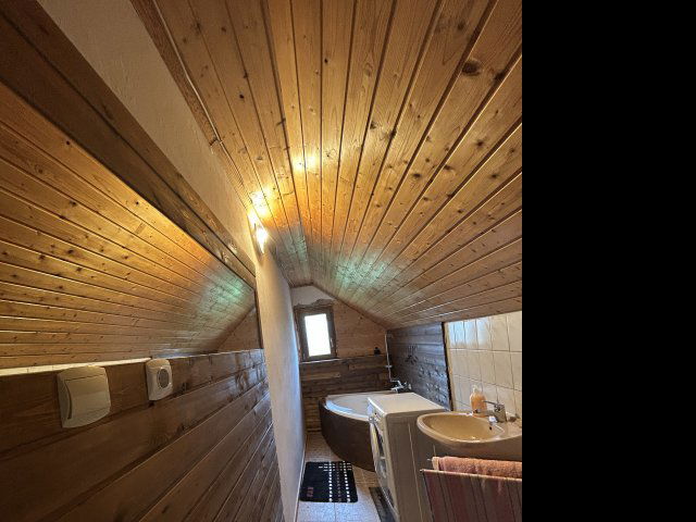 Eladó családi ház, Igalon 54 M Ft, 6 szobás