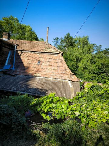 Eladó családi ház, Csobánkán 35 M Ft, 1+3 szobás