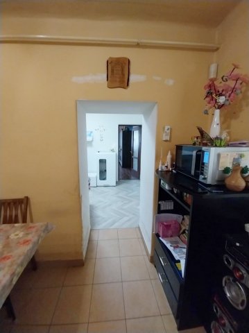 Eladó családi ház, Turán 49.9 M Ft, 3 szobás