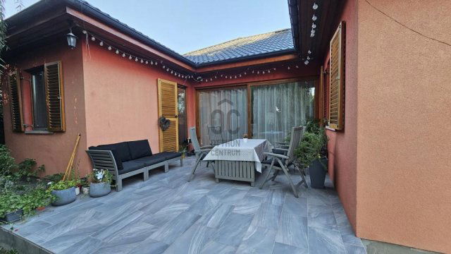 Eladó családi ház, Dunaharasztin 149 M Ft, 5 szobás