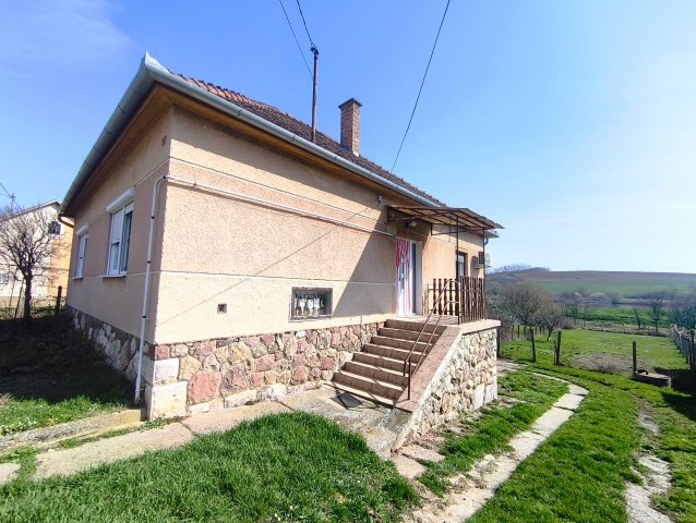 Eladó családi ház, Bikalon 25 M Ft, 3 szobás