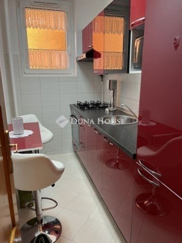 Eladó panellakás, Budapesten, XIV. kerületben 69.5 M Ft, 2 szobás