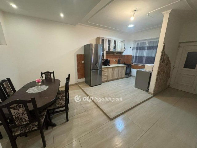 Eladó családi ház, Létavértesen 51.999 M Ft, 3 szobás