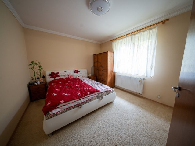 Eladó családi ház, Bocskaikerten 119.9 M Ft, 5 szobás