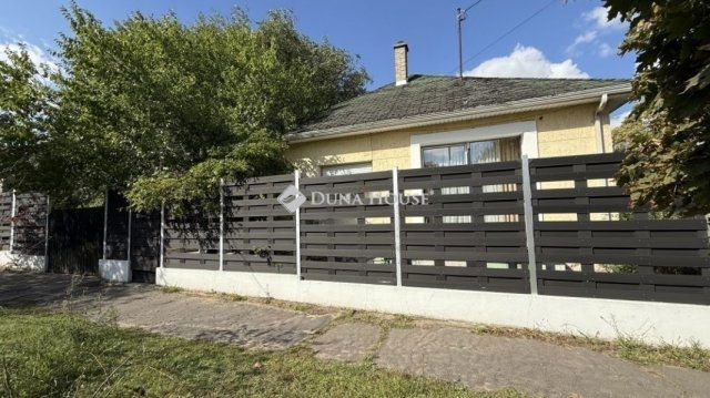 Eladó családi ház, Budapesten, XIX. kerületben 131 M Ft