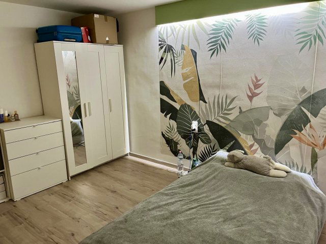 Eladó téglalakás, Budapesten, VI. kerületben 65 M Ft, 3 szobás