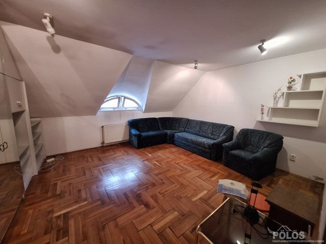 Eladó téglalakás, Sopronban 33 M Ft, 1 szobás