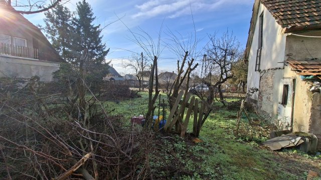 Eladó telek, Budapesten, XVII. kerületben 76.9 M Ft