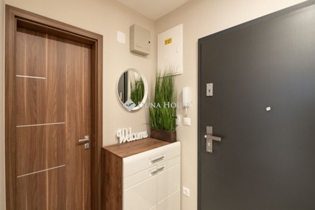 Eladó téglalakás, Kecskeméten 109 M Ft, 4 szobás