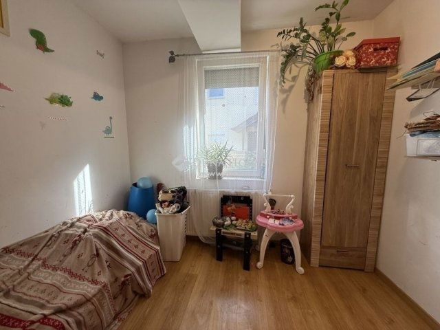 Eladó családi ház, Gyömrőn 95 M Ft, 5 szobás