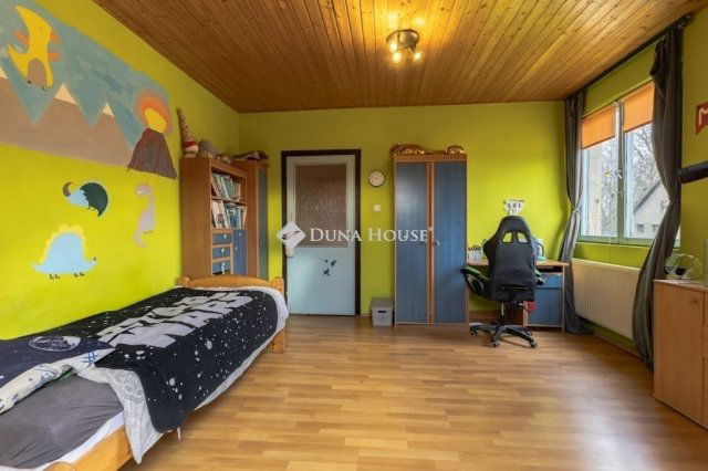 Eladó családi ház, Budapesten, XVIII. kerületben 124.9 M Ft